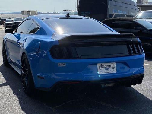 2022 Ford Mustang EcoBoost