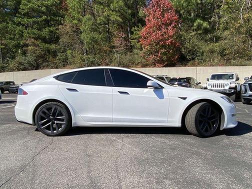 2022 Tesla Model S Base