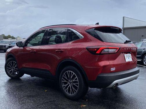 2023 Ford Escape PHEV SE