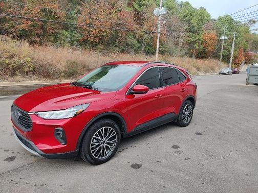 2023 Ford Escape PHEV SE