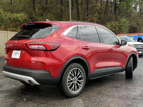 2023 Ford Escape PHEV SE