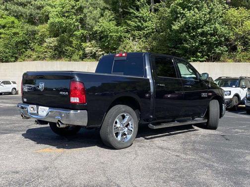 Brilliant Black Crystal Pearlcoat 2018 RAM 1500 Big Horn