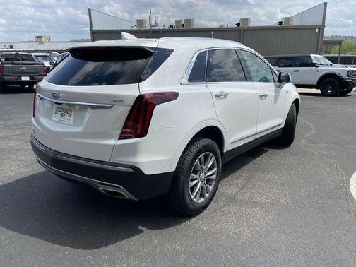 2021 Cadillac XT5 Premium Luxury