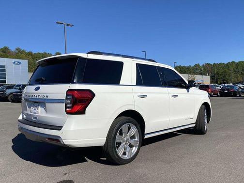 2024 Ford Expedition Platinum