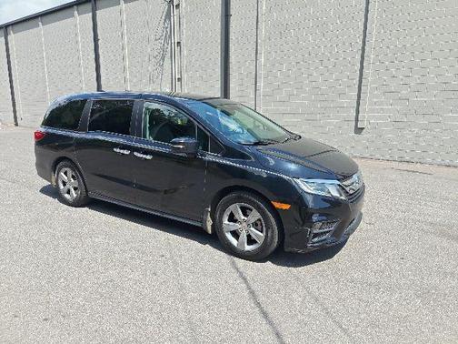 Crystal Black Pearl 2018 Honda Odyssey EX-L