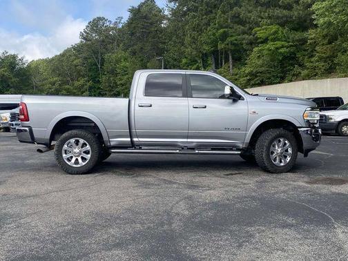 Billet Silver Metallic Clearcoat 2019 RAM 2500 Laramie Crew Cab 4x4 6'4' Box