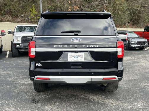 2023 Ford Expedition XLT