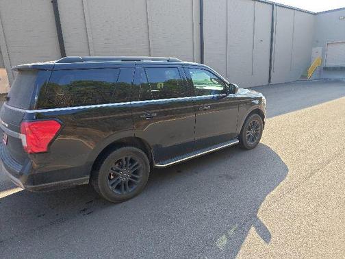 2023 Ford Expedition XLT
