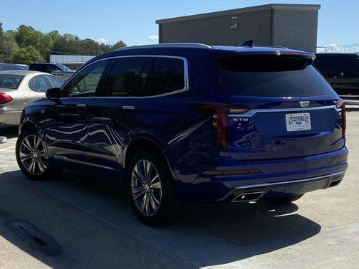 2023 Cadillac XT6 Premium Luxury FWD
