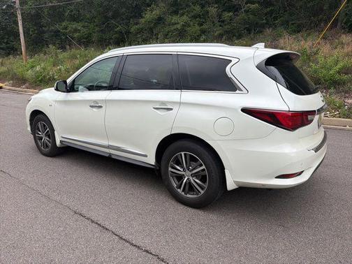Majestic White 2019 INFINITI QX60 Luxe