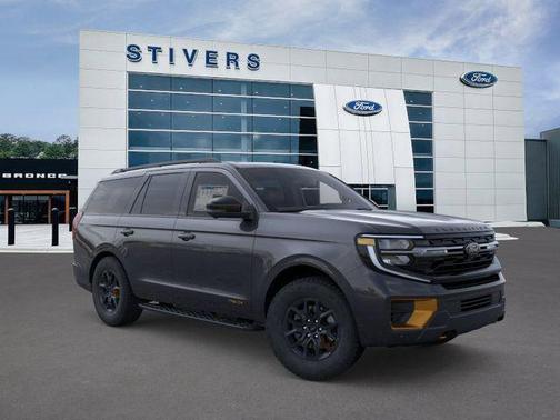 Dark Matter Gray Metallic 2026 Ford Expedition Tremor