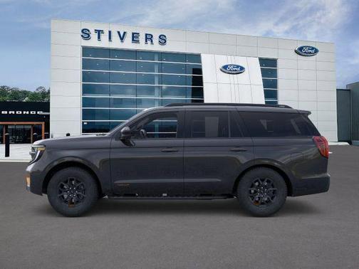 Dark Matter Gray Metallic 2026 Ford Expedition Tremor