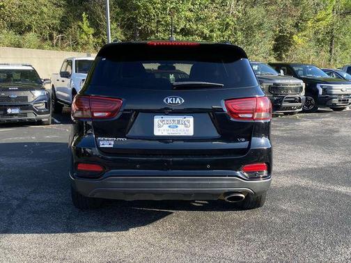 2020 Kia Sorento S