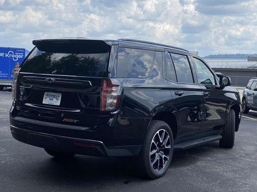 2022 Chevrolet Tahoe 2WD RST