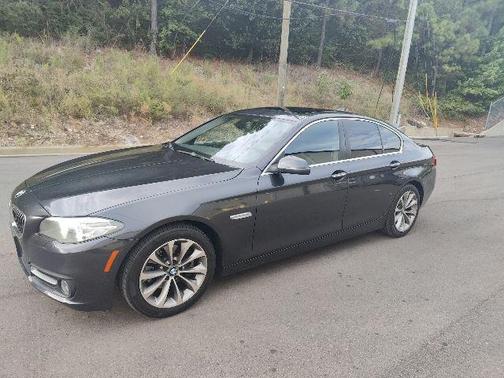 2016 BMW 528 528i