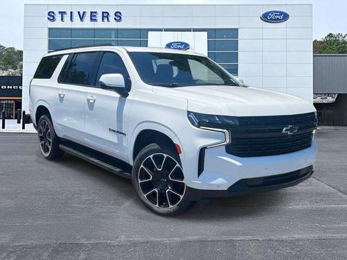 Summit White 2023 Chevrolet Suburban RST