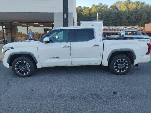 2024 Toyota Tundra Hybrid Limited