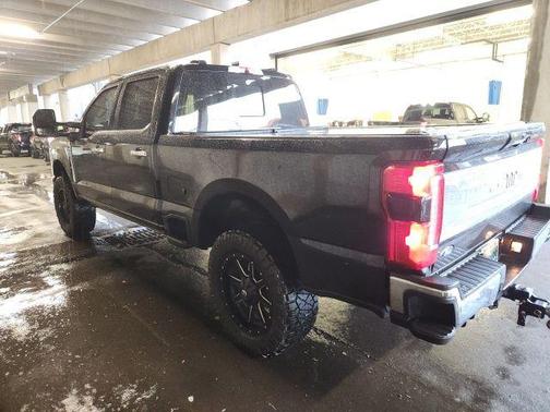 Agate Black Metallic 2023 Ford F-250 King Ranch