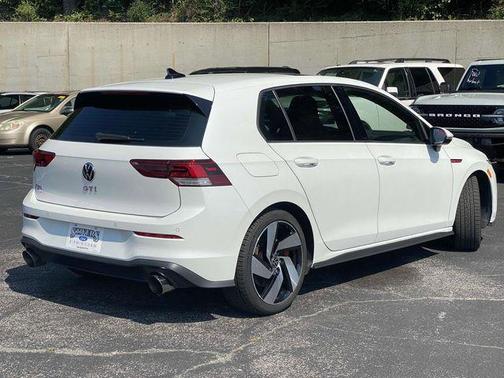 2022 Volkswagen Golf GTI 2.0T SE DSG