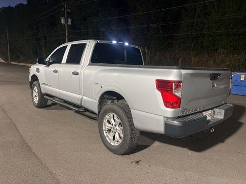 2018 Nissan Titan XD S