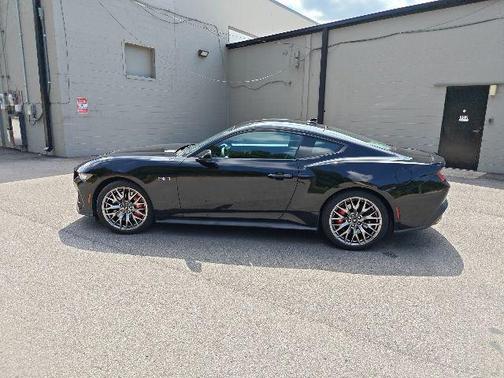 Shadow Black 2024 Ford Mustang GT Premium