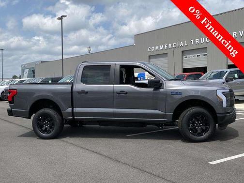 2025 Ford F-150 Lightning Pro