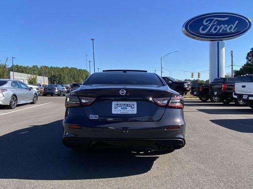 2021 Nissan Maxima 3.5 Platinum