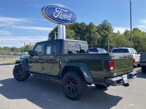 2021 Jeep Gladiator Willys 4x4