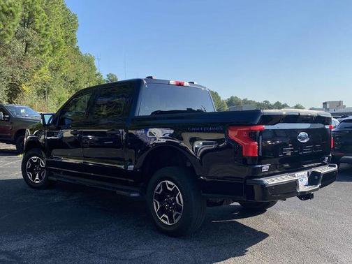 2022 Ford F-150 Lightning XLT
