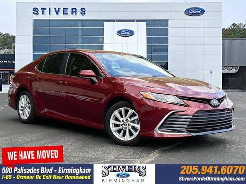 2022 Toyota Camry LE