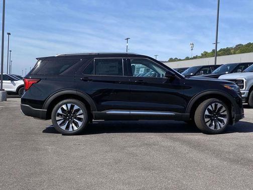 Agate Black Metallic 2026 Ford Explorer Platinum