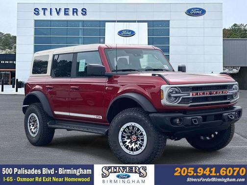 2026 Ford Bronco Outer Banks