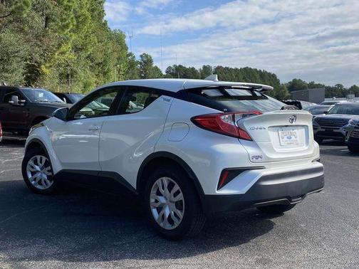 2020 Toyota C-HR LE