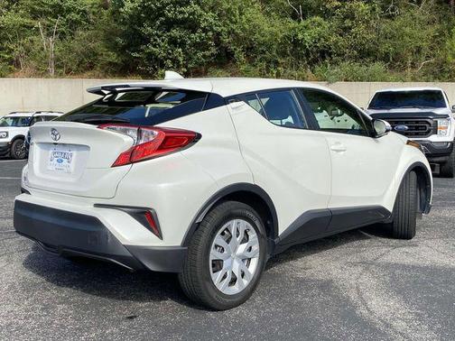 2020 Toyota C-HR LE