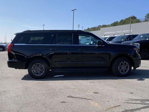 2025 Ford Expedition Max Active 4x4