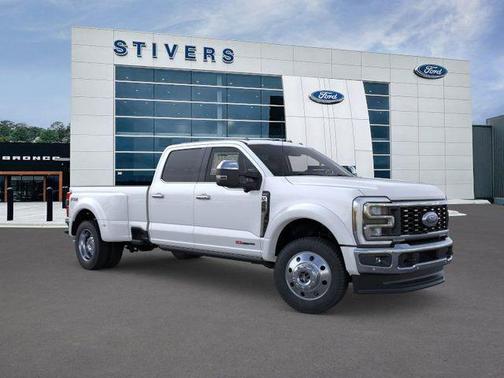 2026 Ford F-450 Lariat