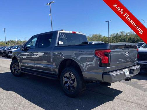 2025 Ford F-150 Lightning Flash