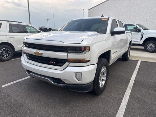 2018 Chevrolet Silverado 1500 2LT