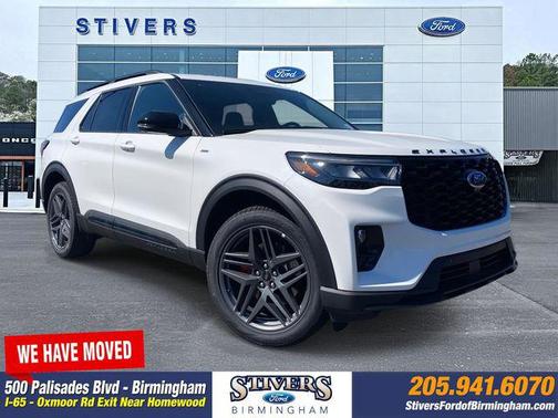 2025 Ford Explorer ST-Line
