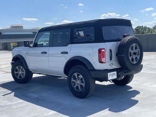 Avalanche Gray 2026 Ford Bronco Big Bend
