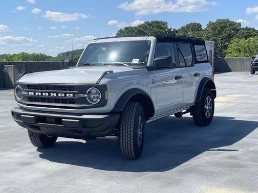 Avalanche Gray 2026 Ford Bronco Big Bend