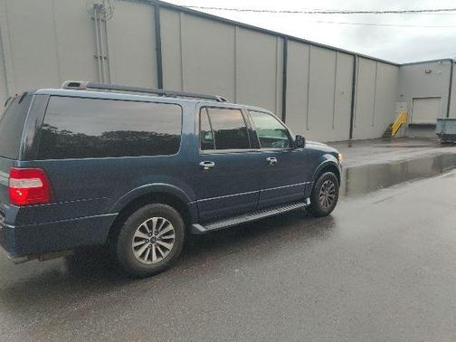 2017 Ford Expedition EL XLT