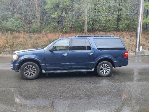 2017 Ford Expedition EL XLT