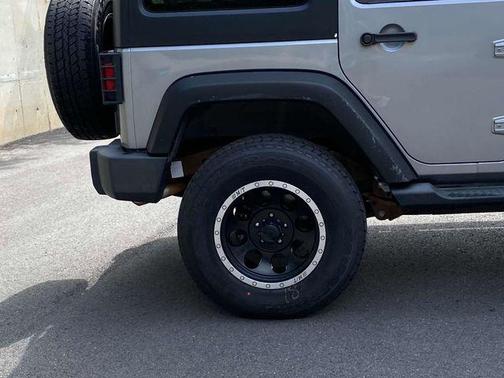 2013 Jeep Wrangler Unlimited Sport