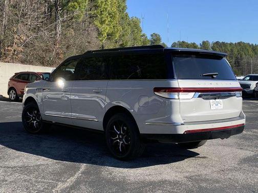 2024 Lincoln Navigator Reserve