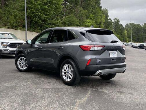 Carbonized Gray Metallic 2021 Ford Escape SE