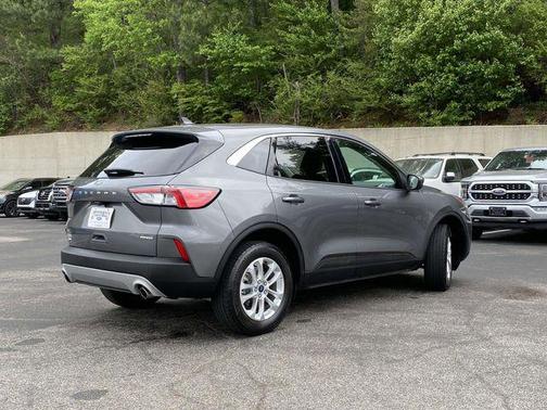Carbonized Gray Metallic 2021 Ford Escape SE