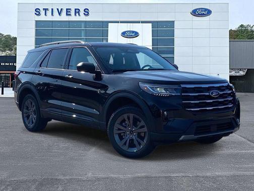 Agate Black Metallic 2026 Ford Explorer Active w/200A Pkg
