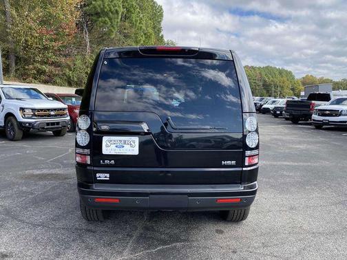 2015 Land Rover LR4 Base