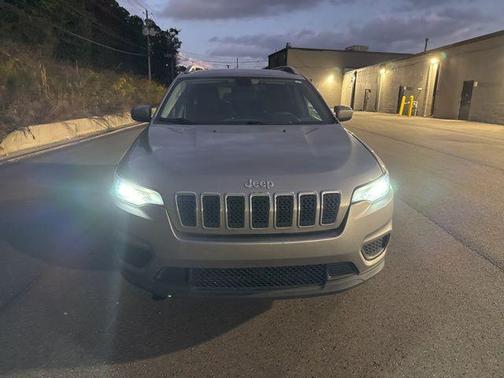 2020 Jeep Cherokee Latitude